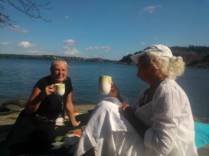 Frukost med Annika och Lou i Nyckelviken